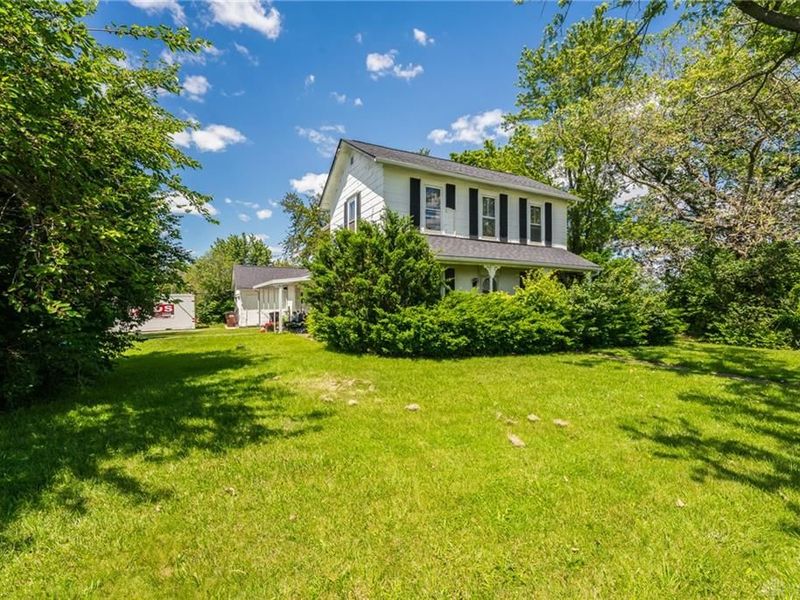 525 Ginghamsburg Frederick Road, Tipp City, OH 45371 Photo 18