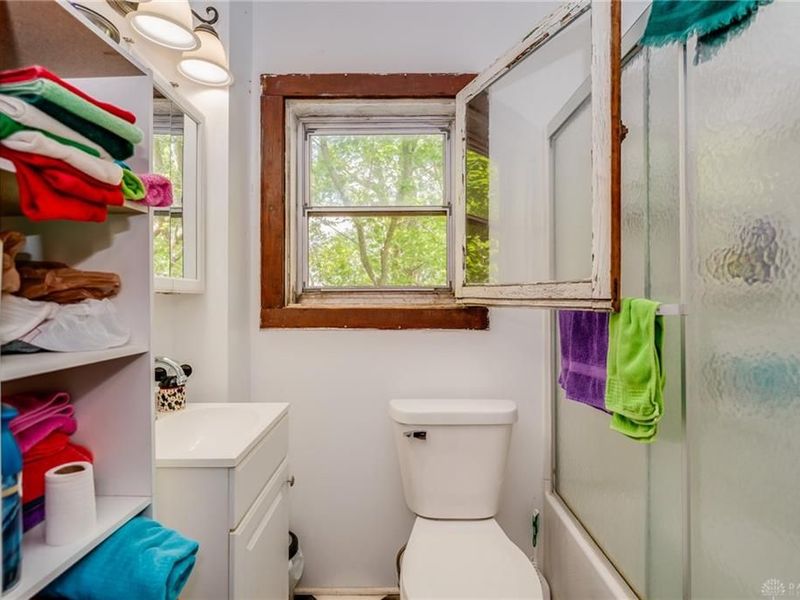 525 Ginghamsburg Frederick Road, Tipp City, OH 45371 Photo 24