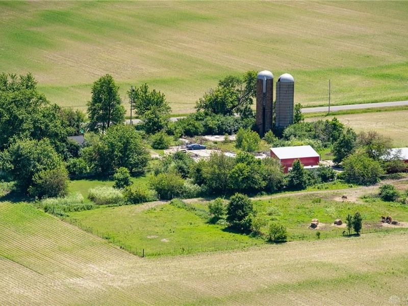 525 Ginghamsburg Frederick Road, Tipp City, OH 45371 Photo 6