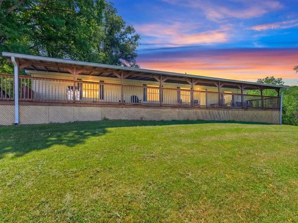 1788 Lenhart Road, Oak Hill, OH 45656
