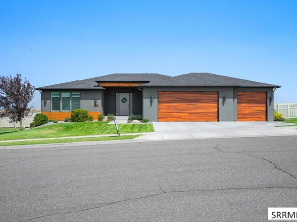 609 S Hidden Valley Road, REXBURG, ID 83440