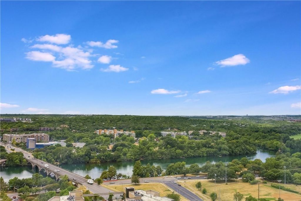 300 Bowie St, Austin, TX 78703 Main Photo