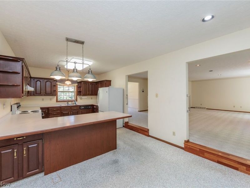 818 Shagbark Trail , Medina, OH 44256 Photo 10