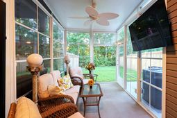4114 Rigsby Lane photo 4