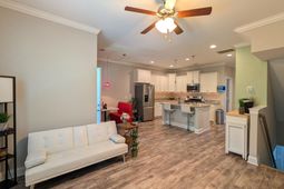 4114 Rigsby Lane photo 4