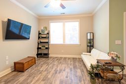 4114 Rigsby Lane photo 4