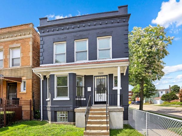 7000 S Eberhart Avenue , Chicago, IL 60637