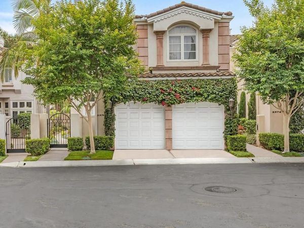5370 Renaissance Avenue, San Diego, CA 92122