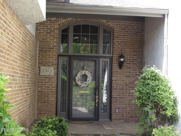951 Ethans Glen Drive, Knoxville, TN 37923