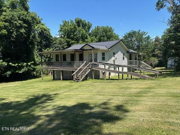 194 Patton Lane, Pikeville, TN 37367