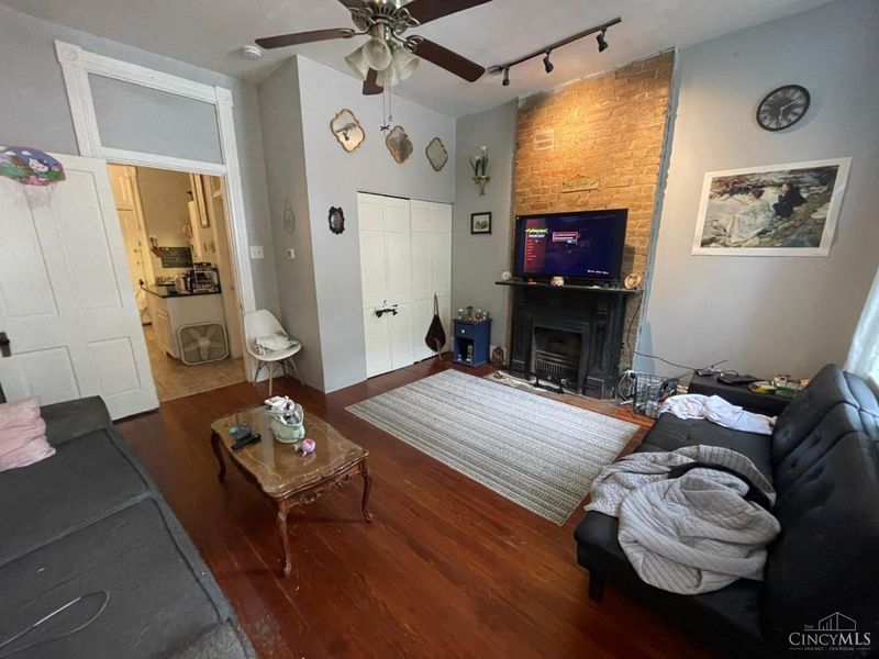 2143 W Clifton Avenue, Cincinnati, OH 45219 Photo 11