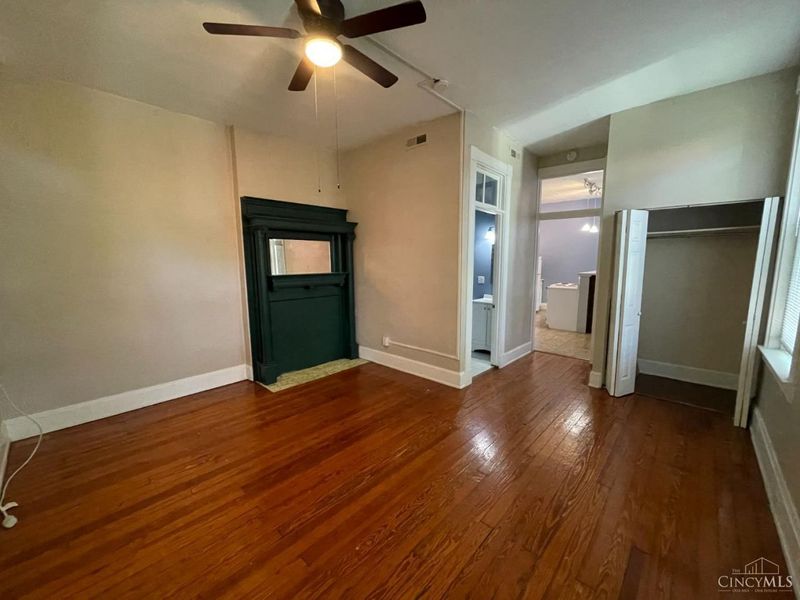 2143 W Clifton Avenue, Cincinnati, OH 45219 Photo 7