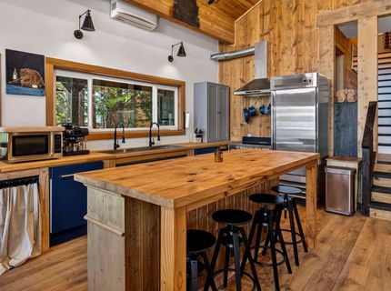830 Peninsula Drive, Lake Almanor, CA 96137 Photo