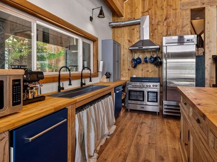 830 Peninsula Drive, Lake Almanor, CA 96137 Photo