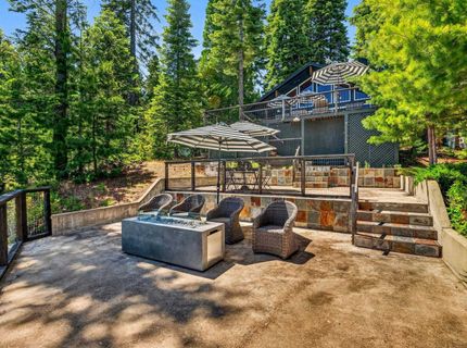 830 Peninsula Drive, Lake Almanor, CA 96137 Photo