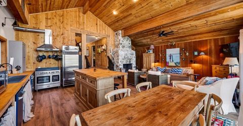 830 Peninsula Drive, Lake Almanor, CA 96137 Photo