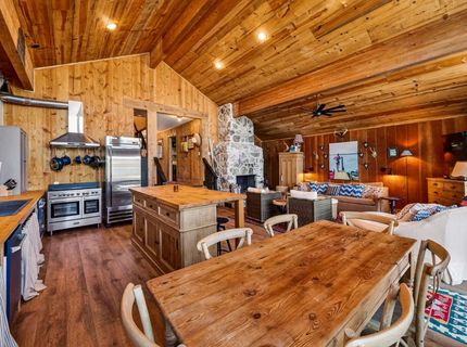 830 Peninsula Drive, Lake Almanor, CA 96137 Photo
