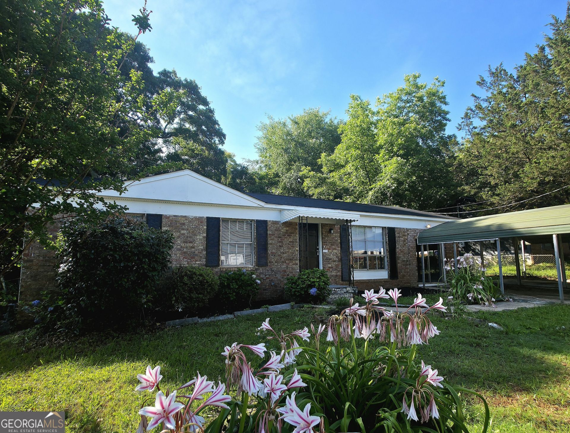 170 Kennedy Circle, Athens, GA 30601 Main Photo
