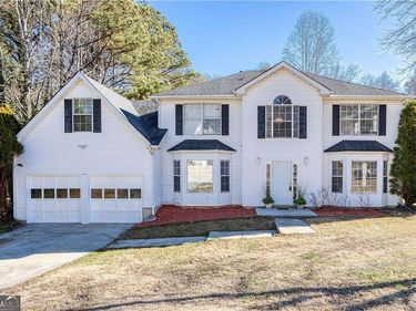 2727 Crestworth Lane, Buford, GA 30519