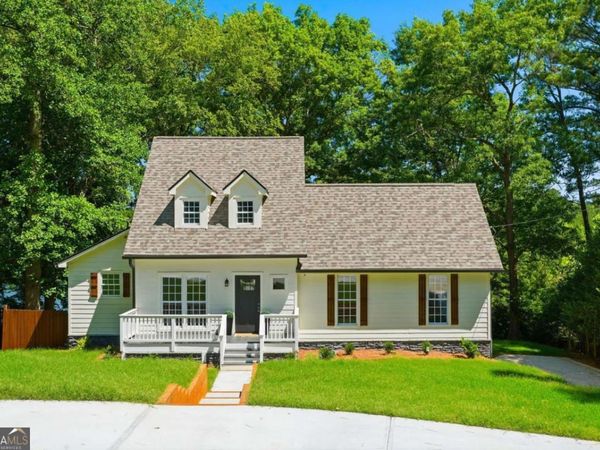 7900 Sweetwater Drive, Douglasville, GA 30135