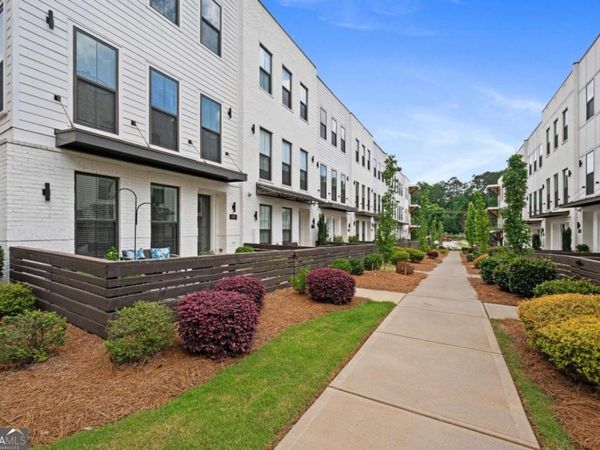 271 Mitchell Lane, Woodstock, GA 30188