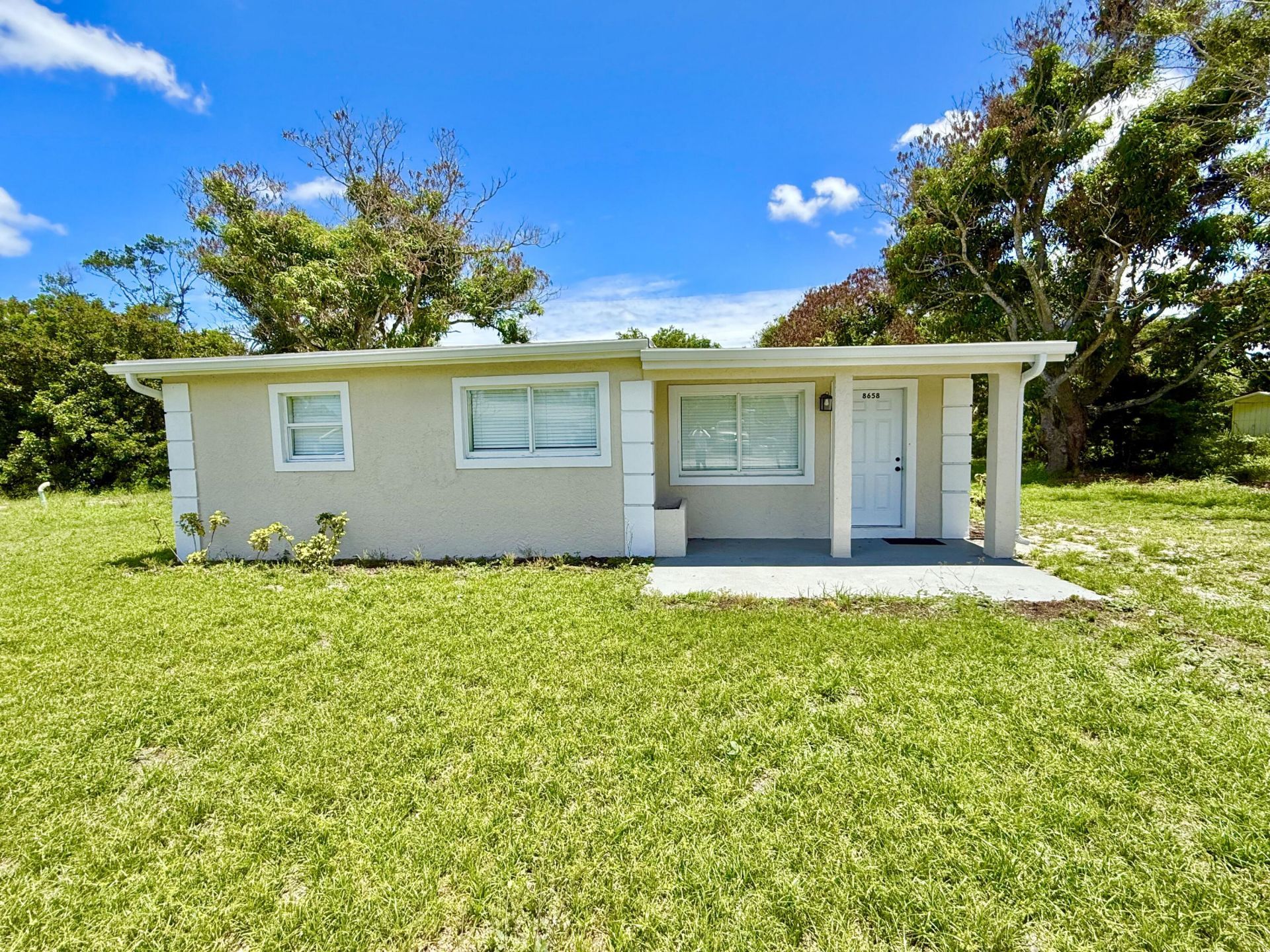 8658 SE Anthion Way, Hobe Sound, FL 33455 Photo