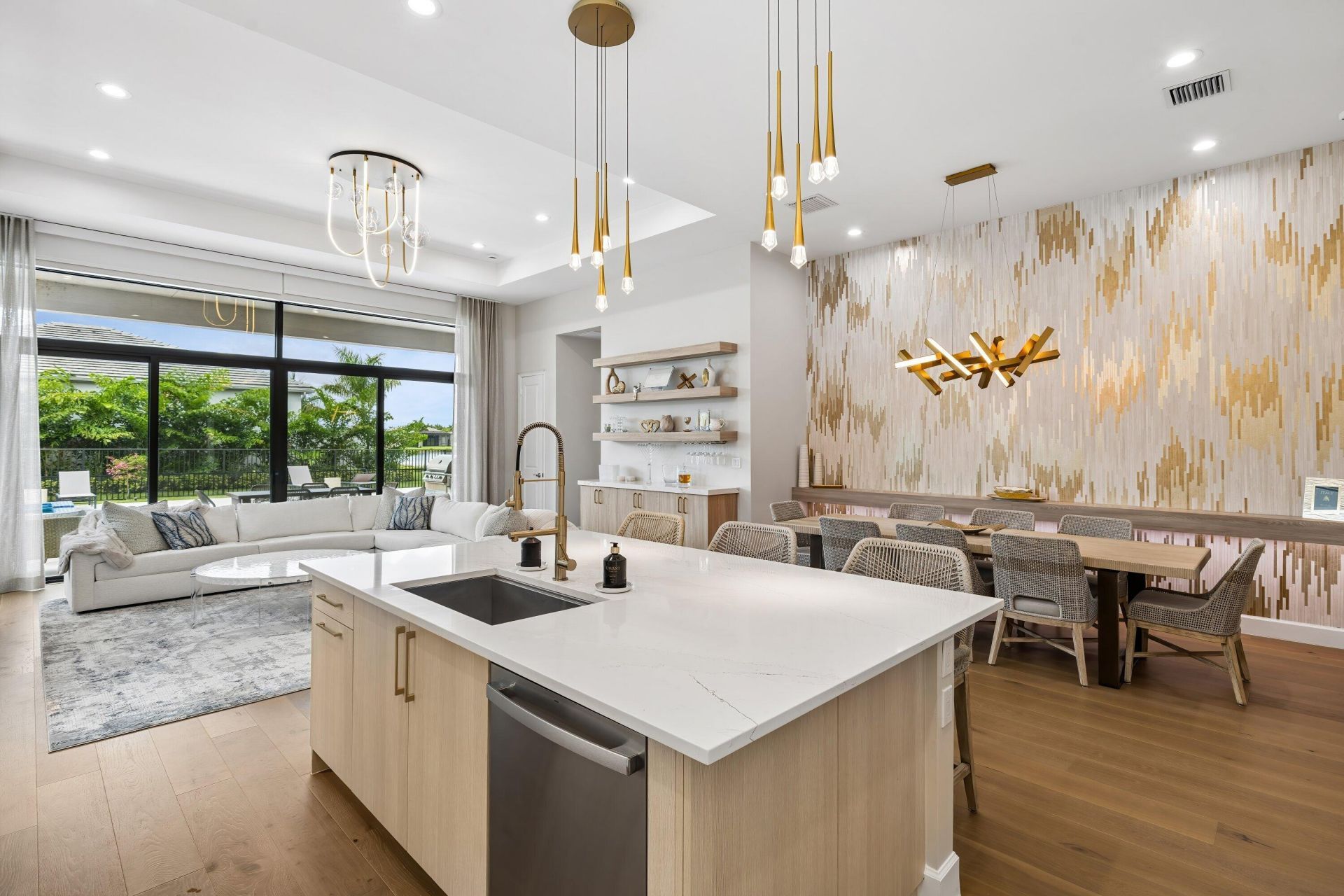9812 Spruce Woods Drive, Boynton Beach, FL 33473 Photo