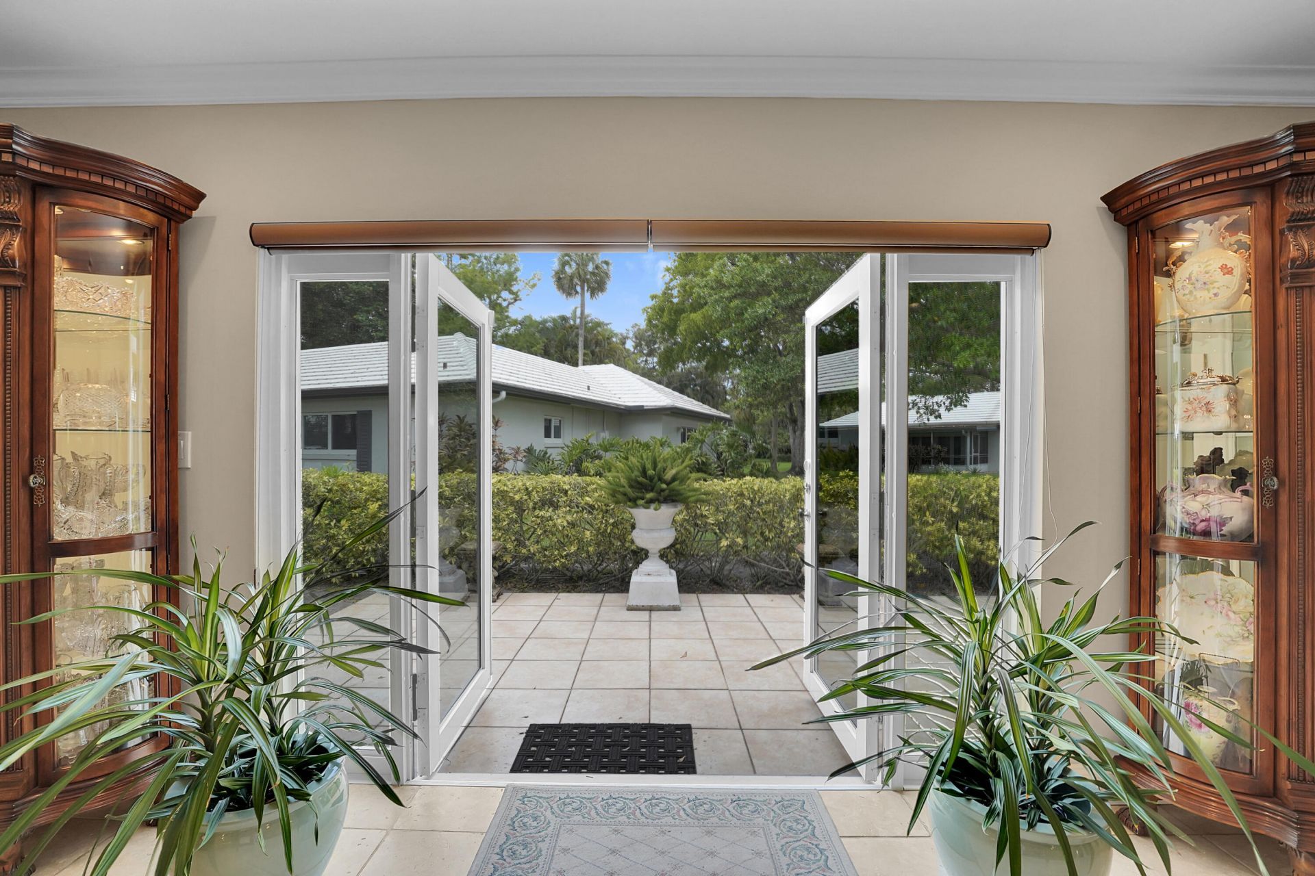 1019 E Cypress Drive, Pompano Beach, FL 33069 Photo