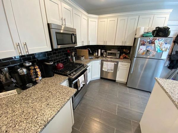 218 West 6th St, Unit 2, Boston, MA 02127