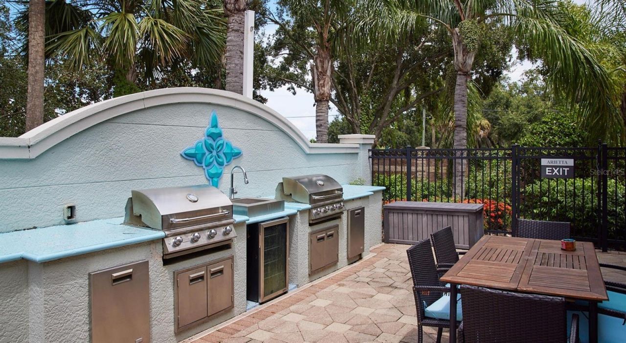 4 Maggie Lane, Unit Crescendo, Sarasota, FL 34232 Photo