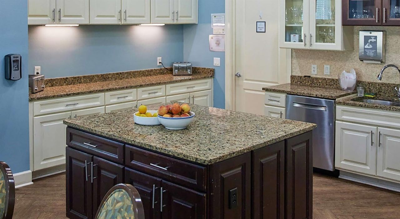 4 Maggie Lane, Unit Crescendo, Sarasota, FL 34232 Photo
