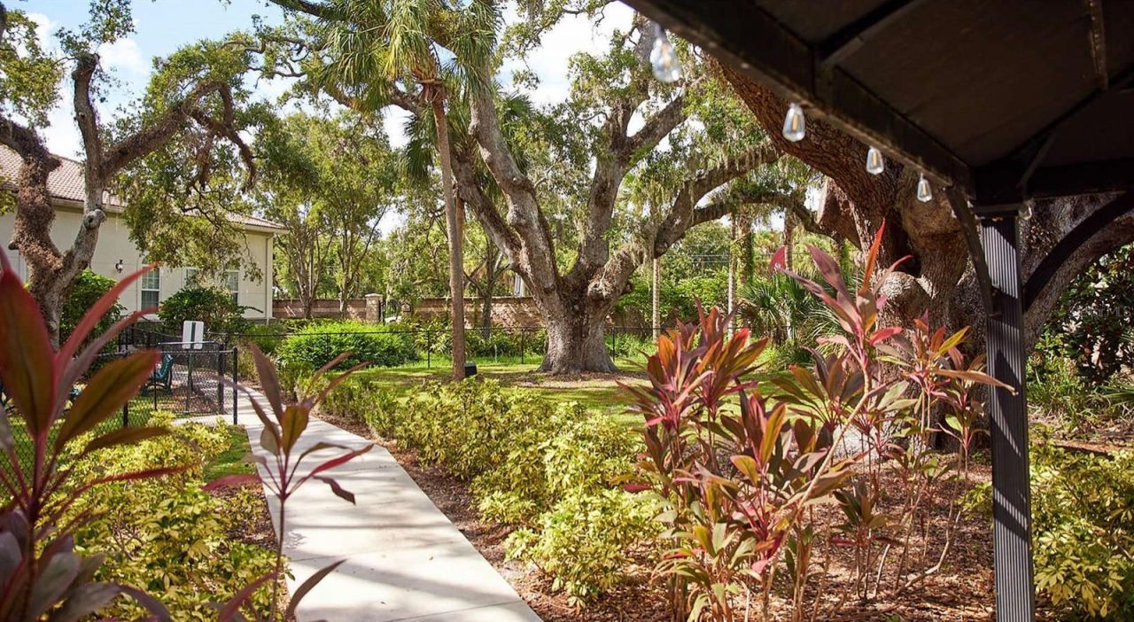 4 Maggie Lane, Unit Crescendo, Sarasota, FL 34232 Photo