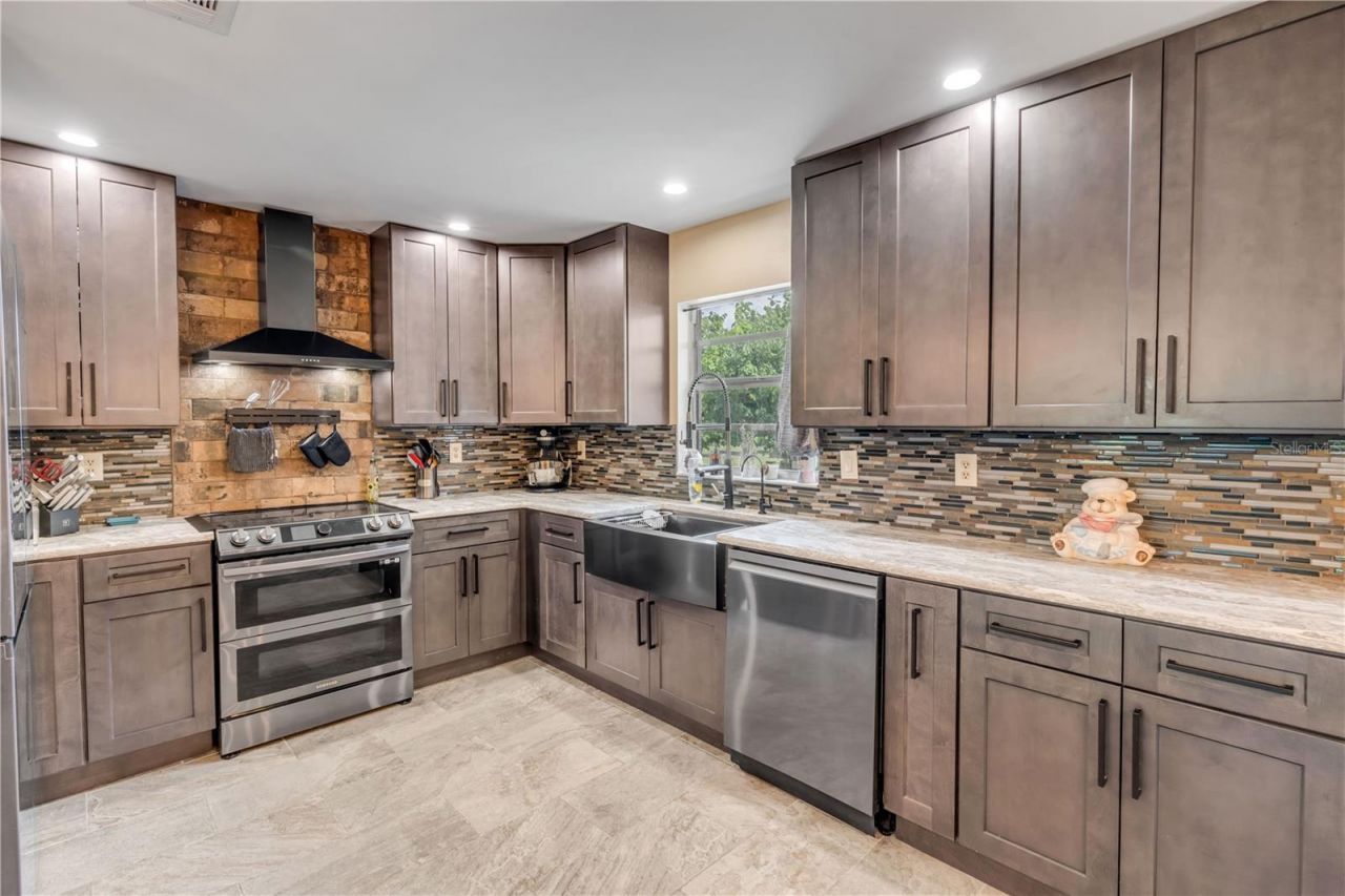 1167 Ohio Street , De Leon Springs, FL 32130 Photo
