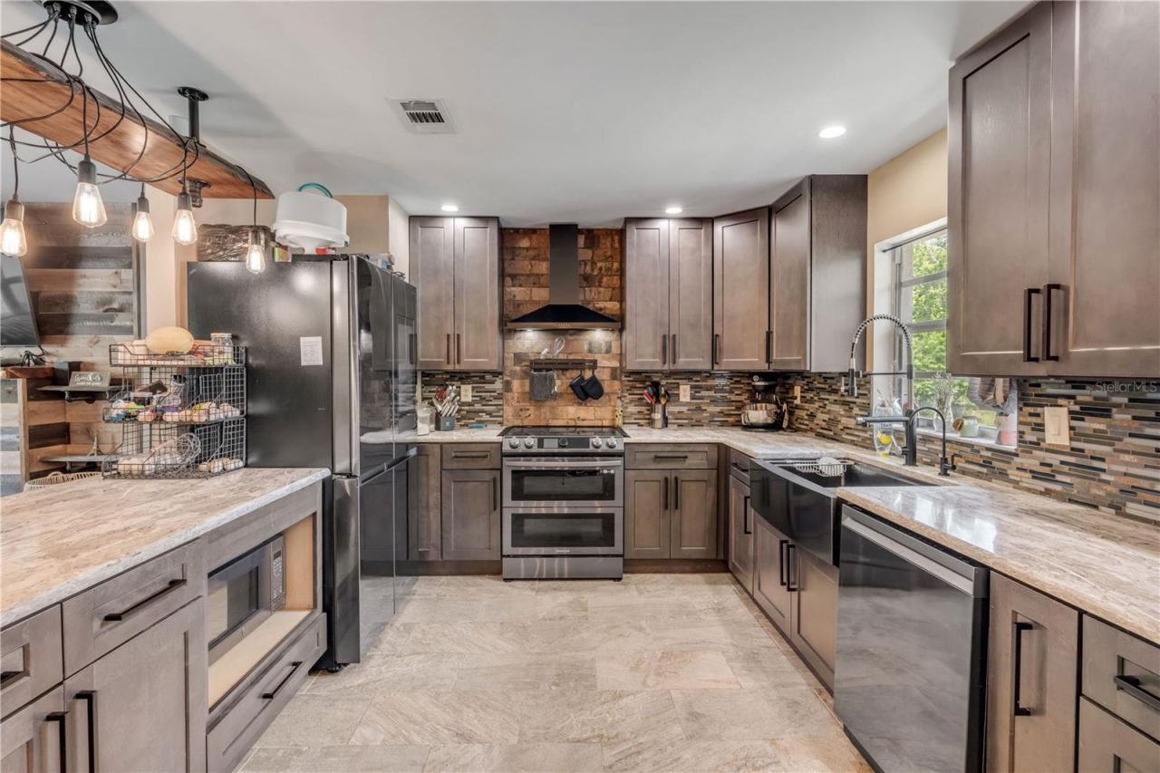 1167 Ohio Street , De Leon Springs, FL 32130 Photo