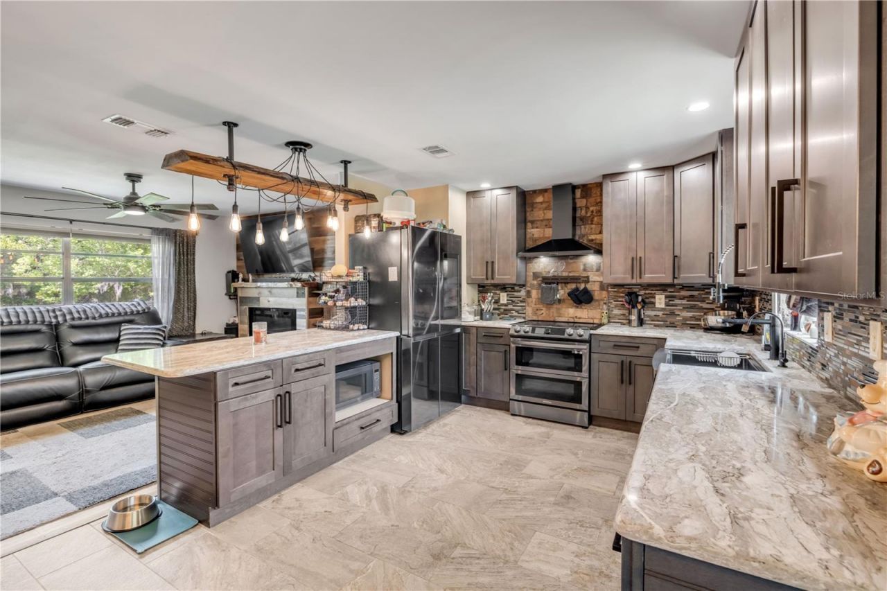1167 Ohio Street , De Leon Springs, FL 32130 Photo