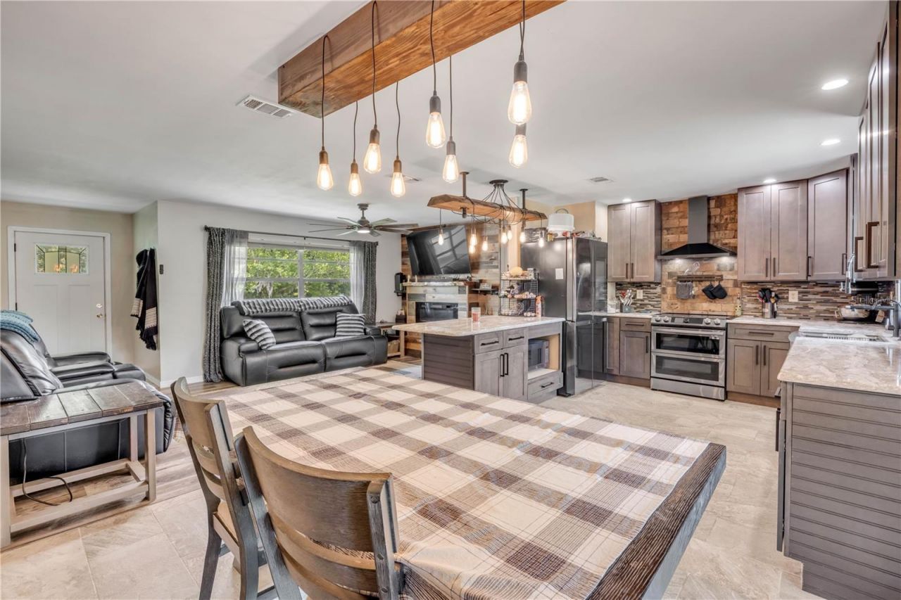 1167 Ohio Street , De Leon Springs, FL 32130 Photo