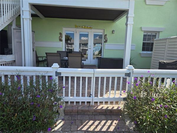 5231 BEACH DRIVE SE, Unit A, ST PETERSBURG, FL 33705