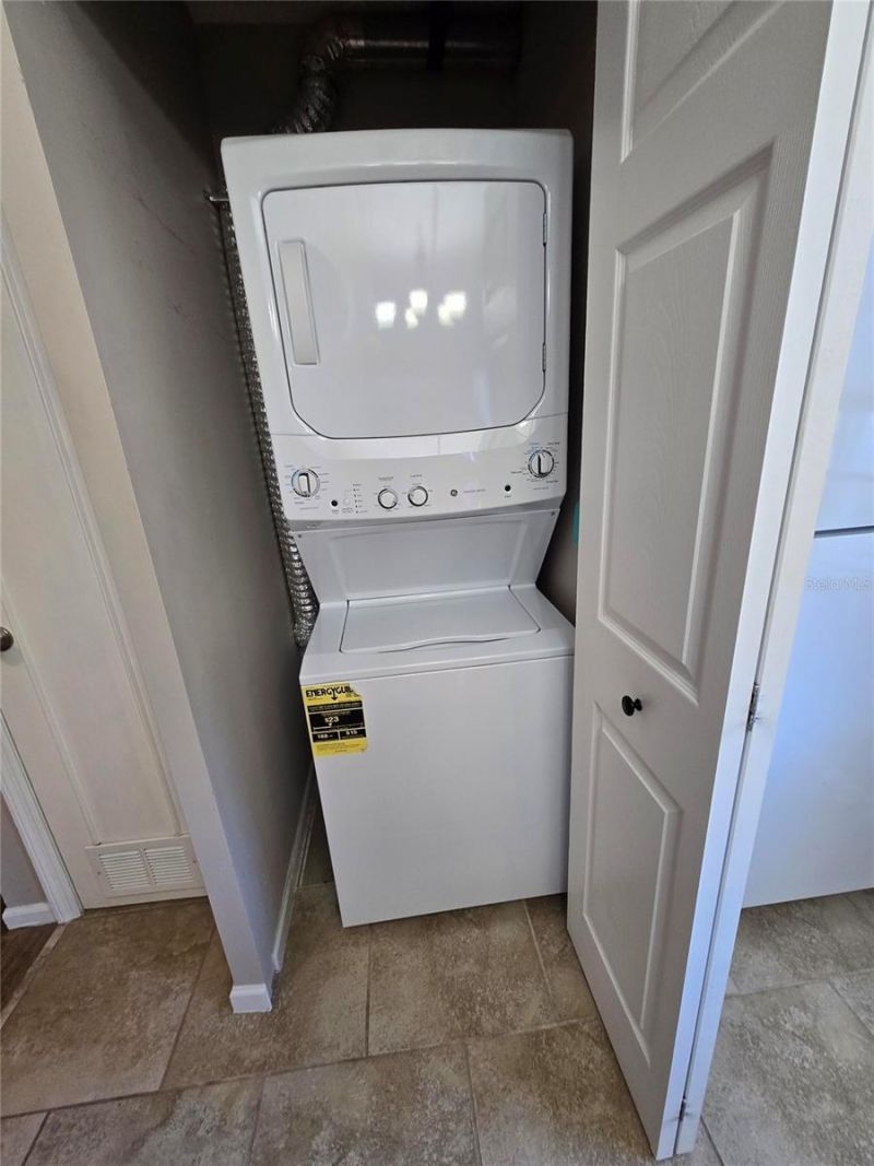 5231 Beach Drive Se, Unit A, Saint Petersburg, FL 33705 Photo