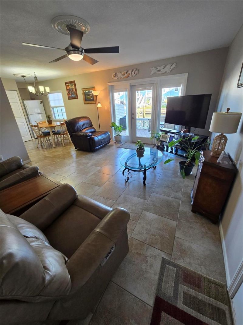 5231 Beach Drive Se, Unit A, Saint Petersburg, FL 33705 Photo