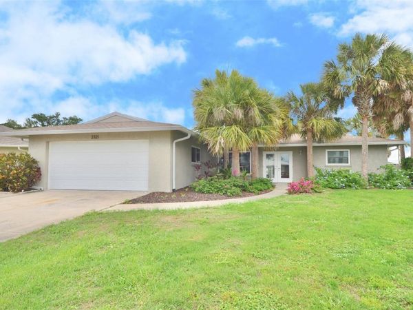 2321 SANDLEWOOD DRIVE , VENICE, FL 34293