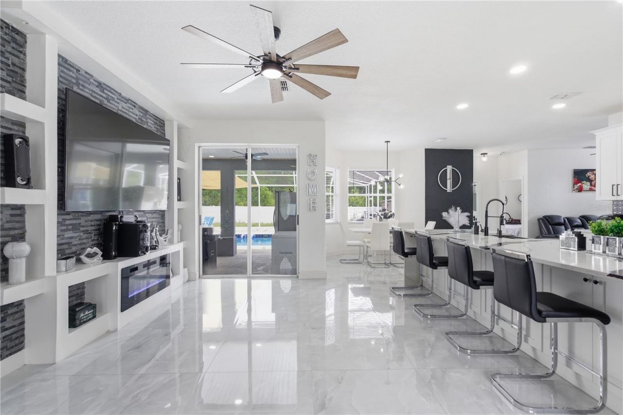 8424 Balm Street, Weeki Wachee, FL 34607 Photo