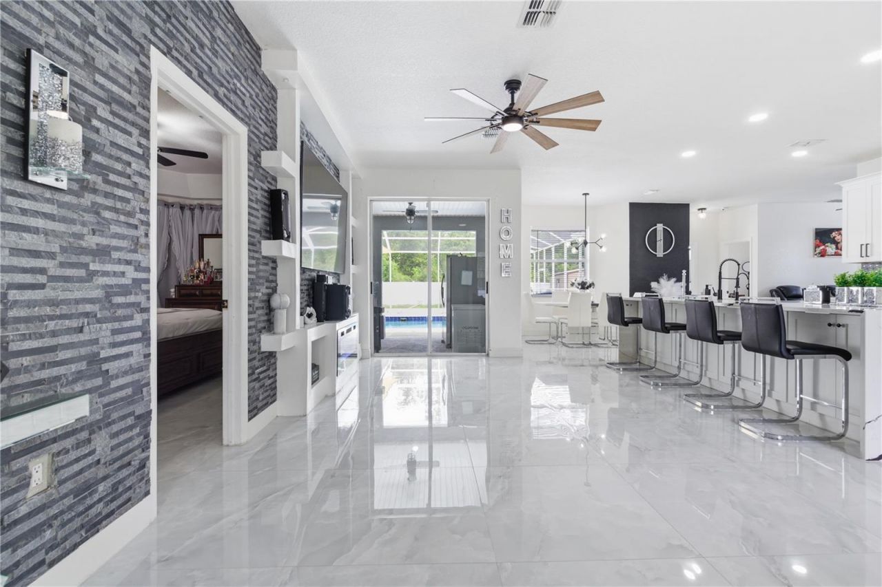 8424 Balm Street, Weeki Wachee, FL 34607 Photo