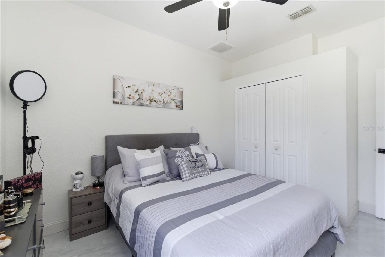 8424 Balm Street, Weeki Wachee, FL 34607 Photo