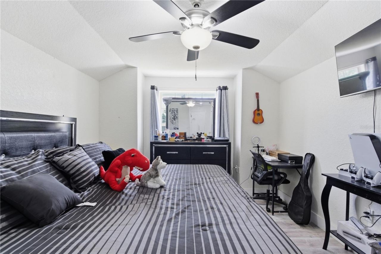 8424 Balm Street, Weeki Wachee, FL 34607 Photo