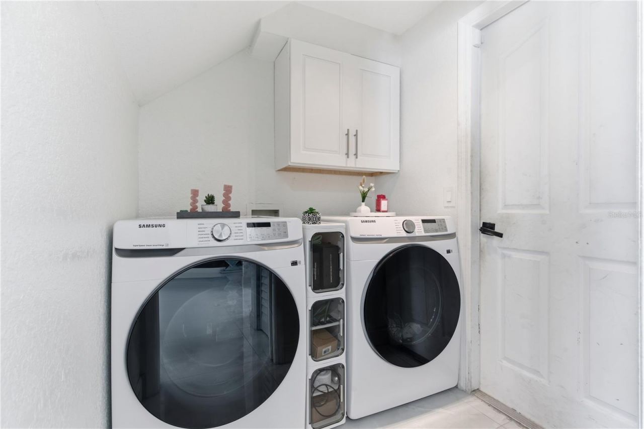 8424 Balm Street, Weeki Wachee, FL 34607 Photo