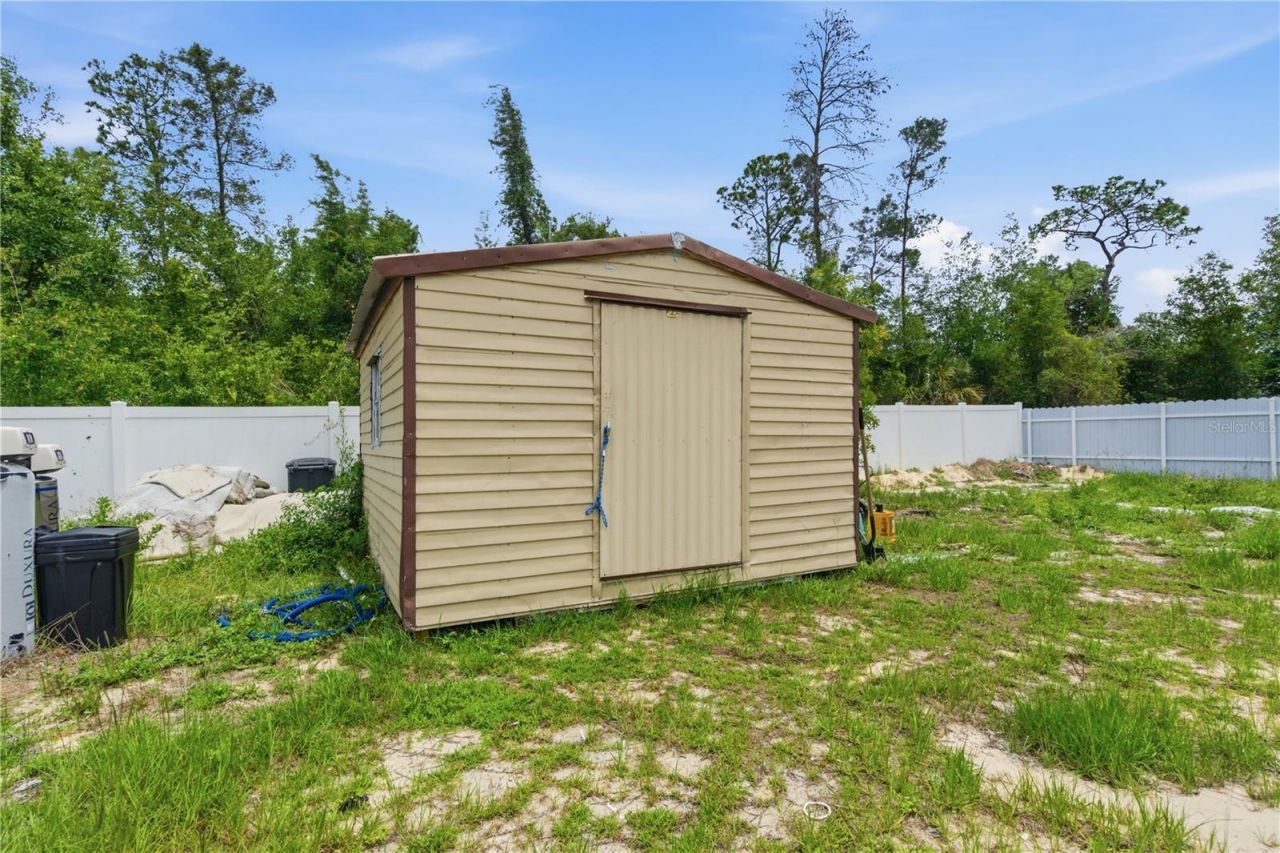 8424 Balm Street, Weeki Wachee, FL 34607 Photo