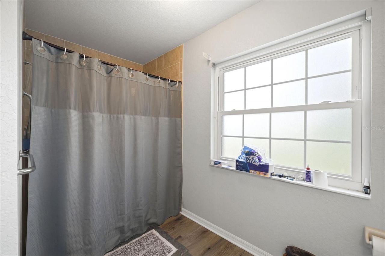 10154 Spring Hill Drive, Spring Hill, FL 34608 Photo