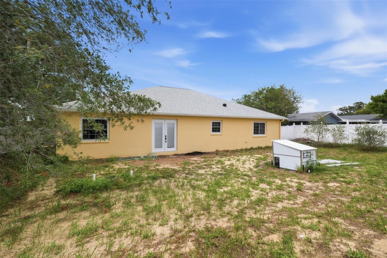 10154 Spring Hill Drive, Spring Hill, FL 34608 Photo