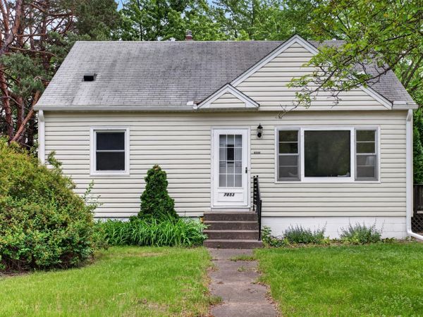 7853 Long Lake Road, Mounds View, MN 55112