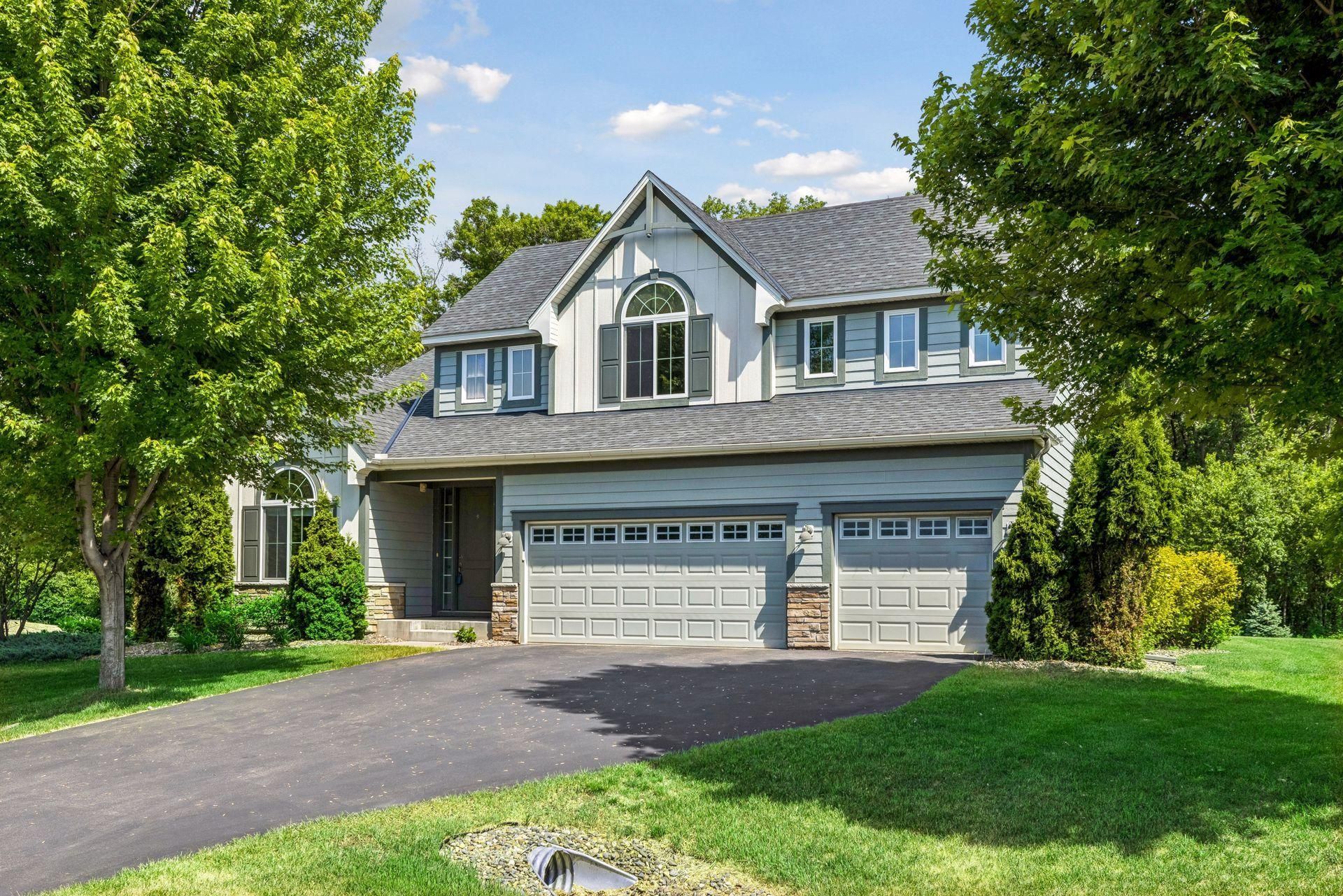 6 Cunningham Road, North Oaks, MN 55127